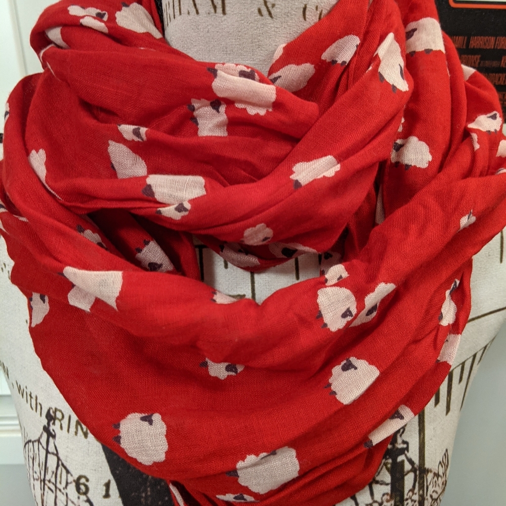 **SOLD** X3 Scarf Bundle! - Picture 11 of 12